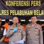 Kapolres Pelabuhan Belawan Beri Ultimatum: Tidak Ada Tempat Bagi Pelaku Kejahatan di Belawan* IMG-20251105-WA0016(1)